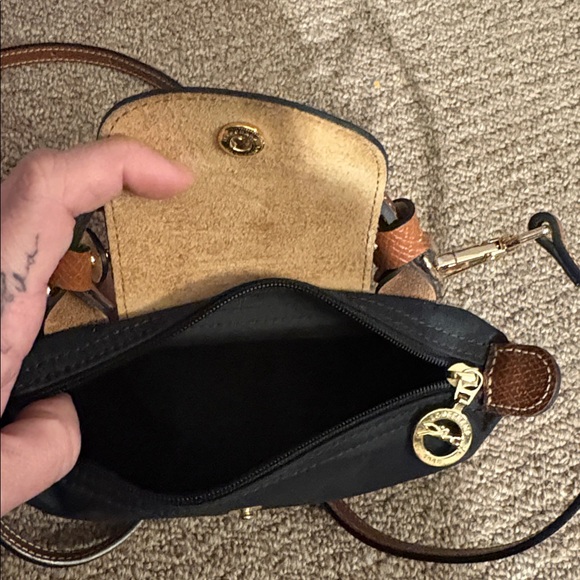 Longchamp Stunning Adjustable Crossbody ❤️ - Picture 5 of 7